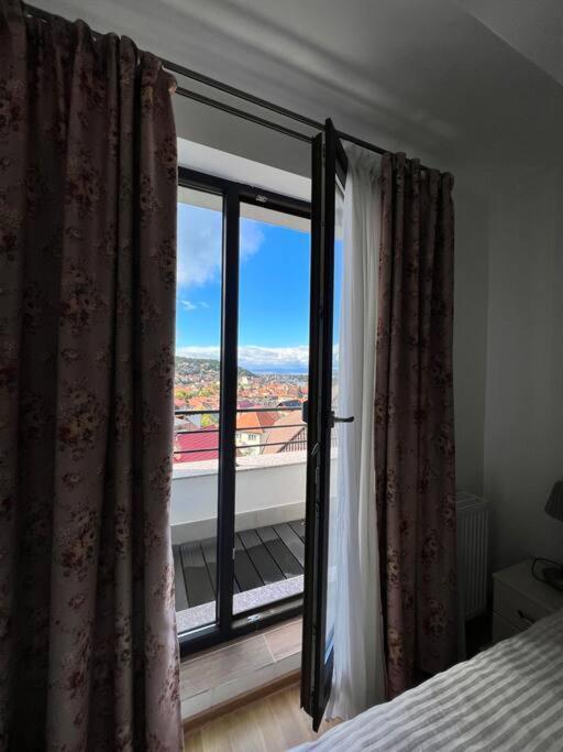 Central Apartment With Panoramic View Braşov Exterior foto