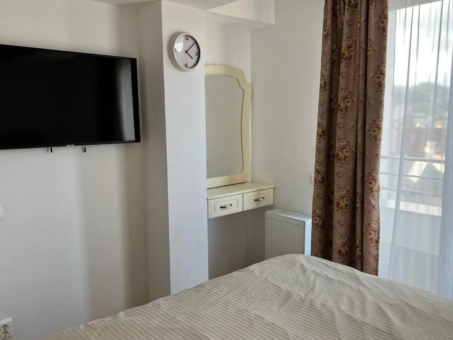 Central Apartment With Panoramic View Braşov Exterior foto