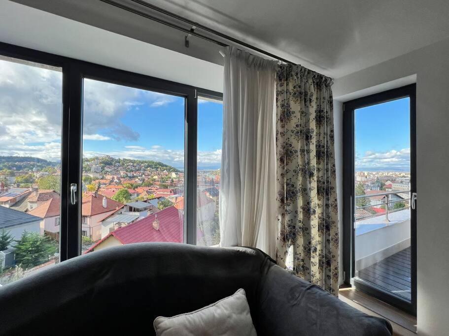 Central Apartment With Panoramic View Braşov Exterior foto